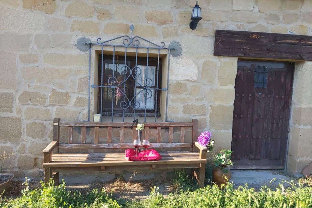 Durmiendo Como Reyes En La Rioja Cihuri Exteriér fotografie